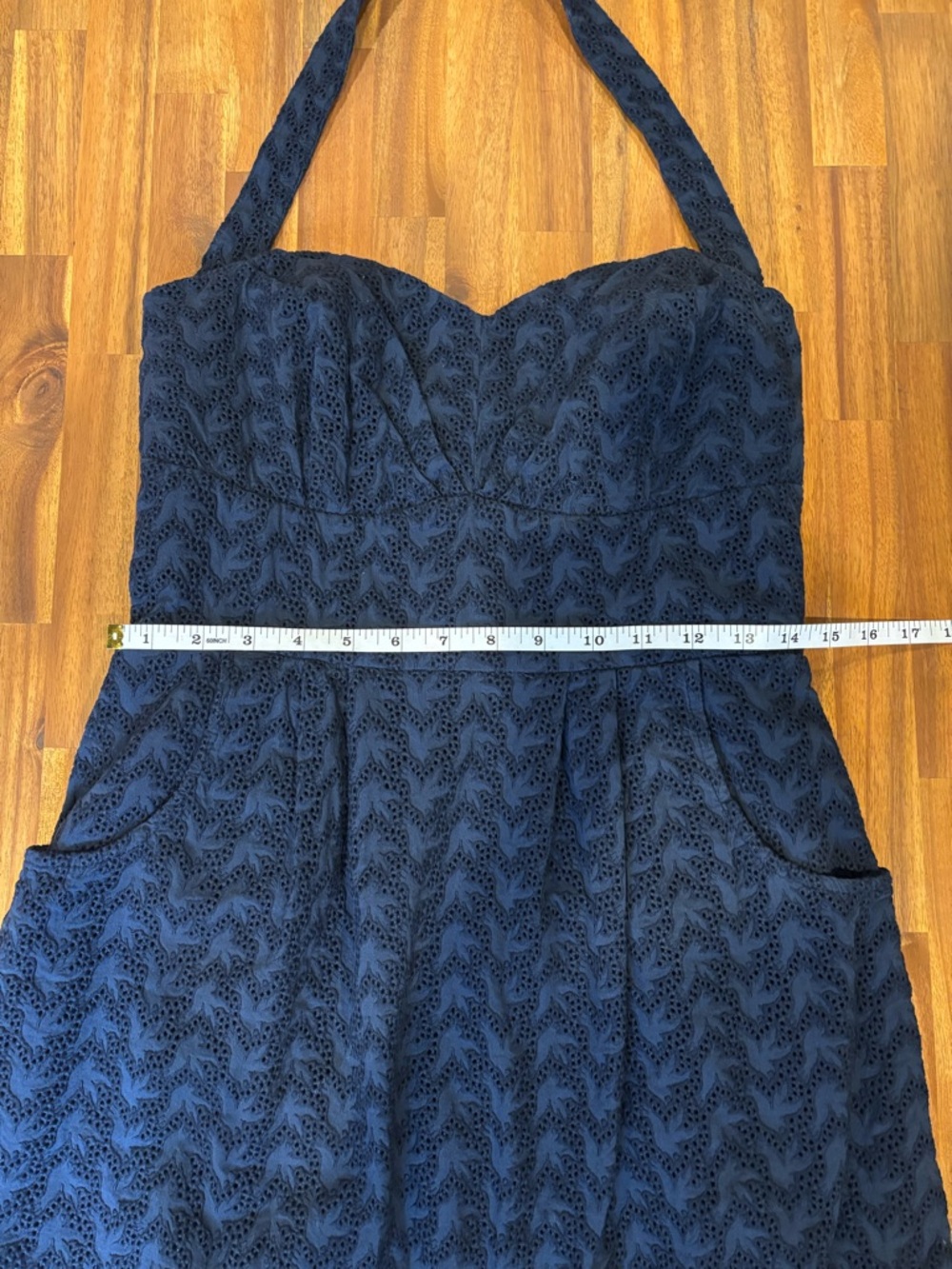 Anthropologie Girls From Savoy Blue Eyelet Swallow Print Halter Dress Size 10 - Picture 12 of 16